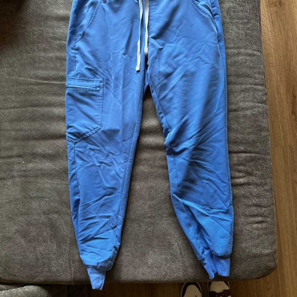 Women’s Blue Jogger Scrubs